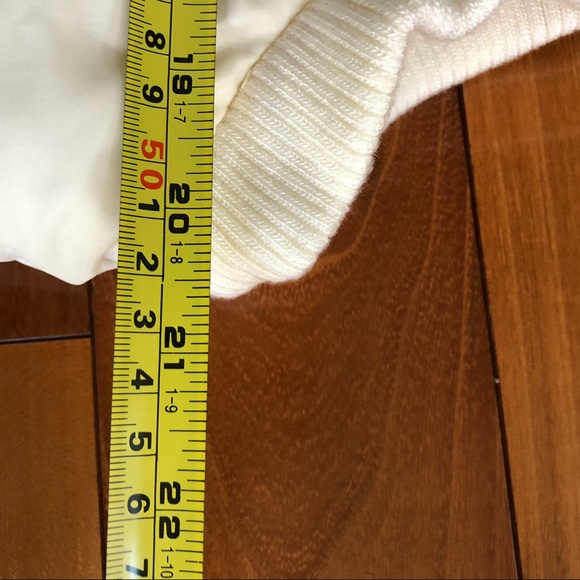 Alfred Sung Cream Faux fur lined hood full zipper winter white vest Small - Picture 3 of 4